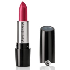 Mary Kay Gel Semi-Shine Long Lasting Lipstick - Scarlet Red Color NIB (Red)